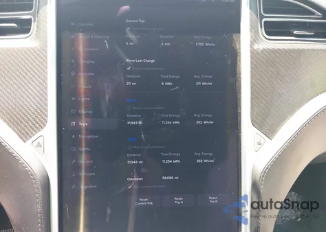 2018 Tesla Model S из США, поврежденный, VIN 5YJSA1E25JF245269